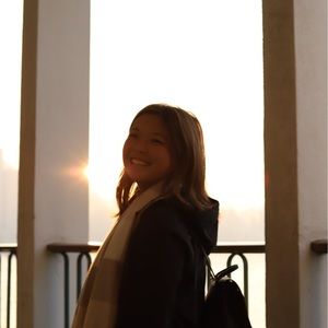 Meet your Posher, Marissa